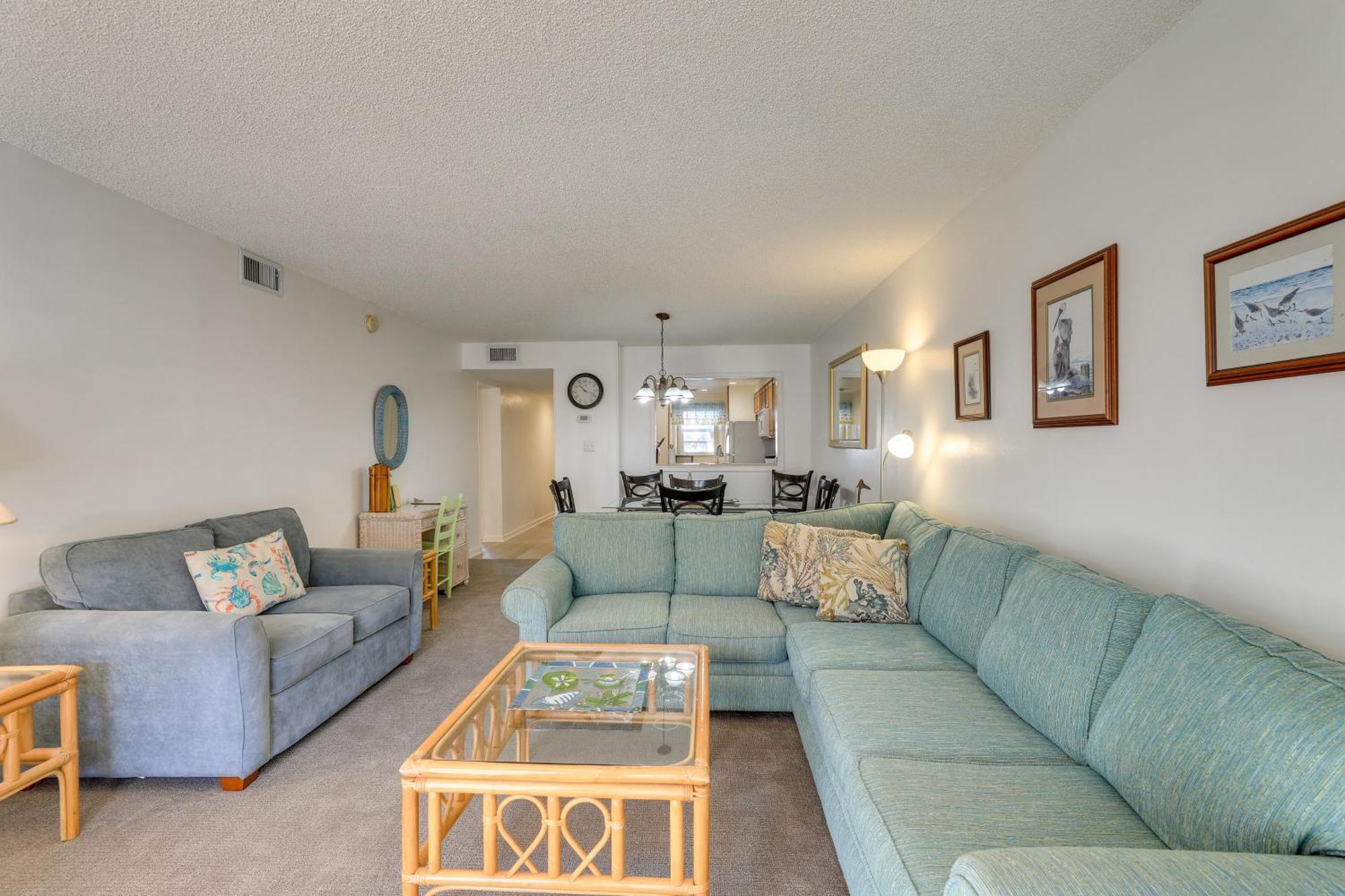 Central Cocoa Beach Condo With View, Steps To Beach! מראה חיצוני תמונה